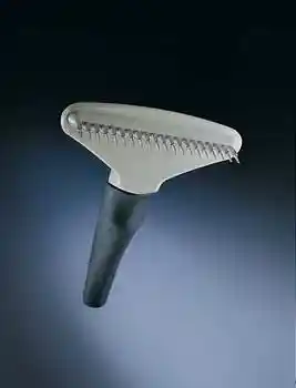 Jw Gripsoft Undercoat Rake With Regular Teeth