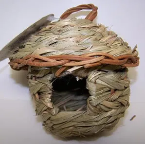 Finch Nest Round Hut