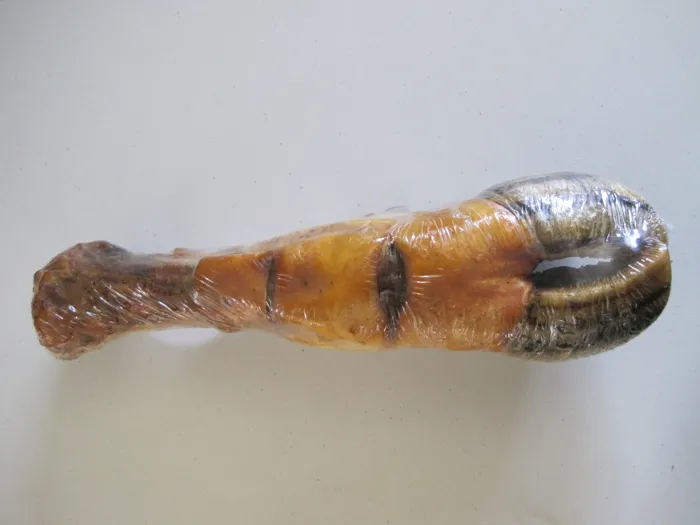 Jumbo Cow Leg (8)